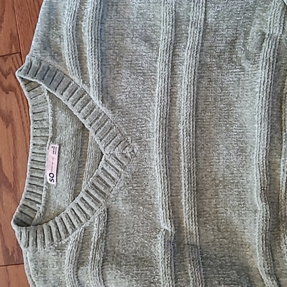 SO cropped sweater size M - Picture 2 of 3
